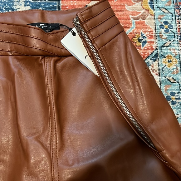 7 FOR ALL MANKIND | Brown Faux Leather Pants Size L NWT - Picture 3 of 4
